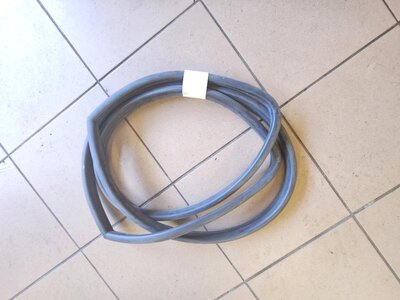 Windscreen rubber 2300 coupe